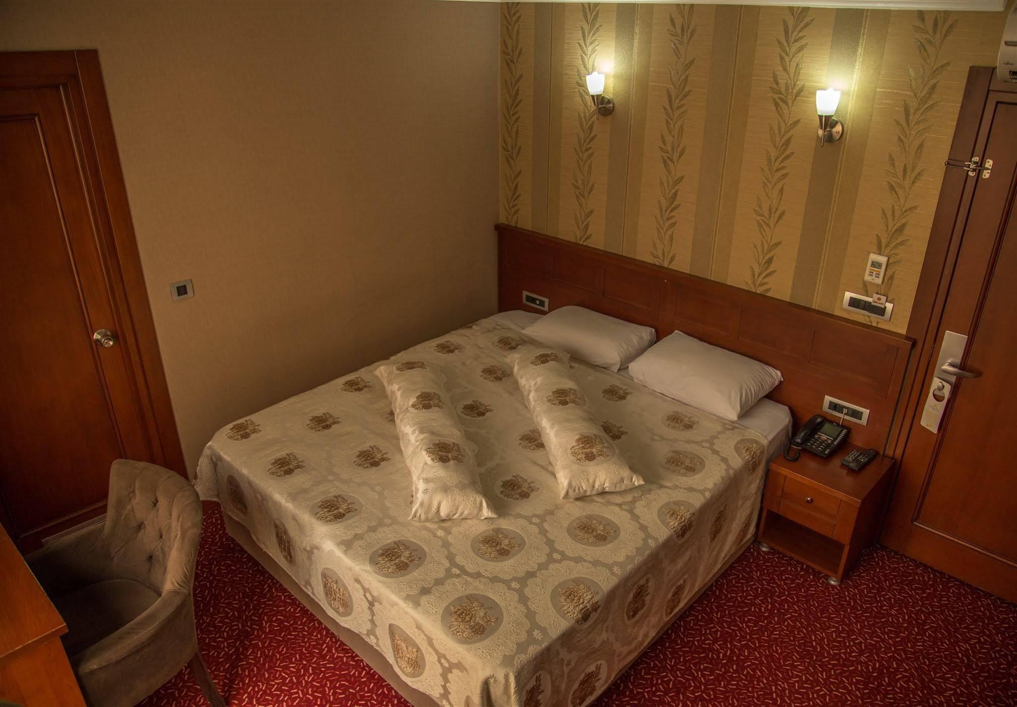 Grand Merin Airport Hotel Istambul Extérieur photo